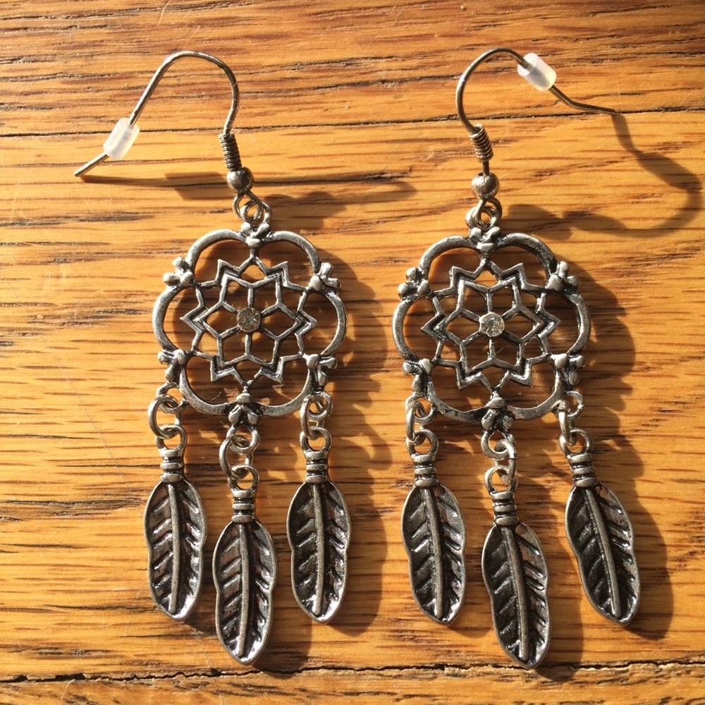 5/$25 Dream catcher earrings